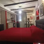 La Casa Di Leo